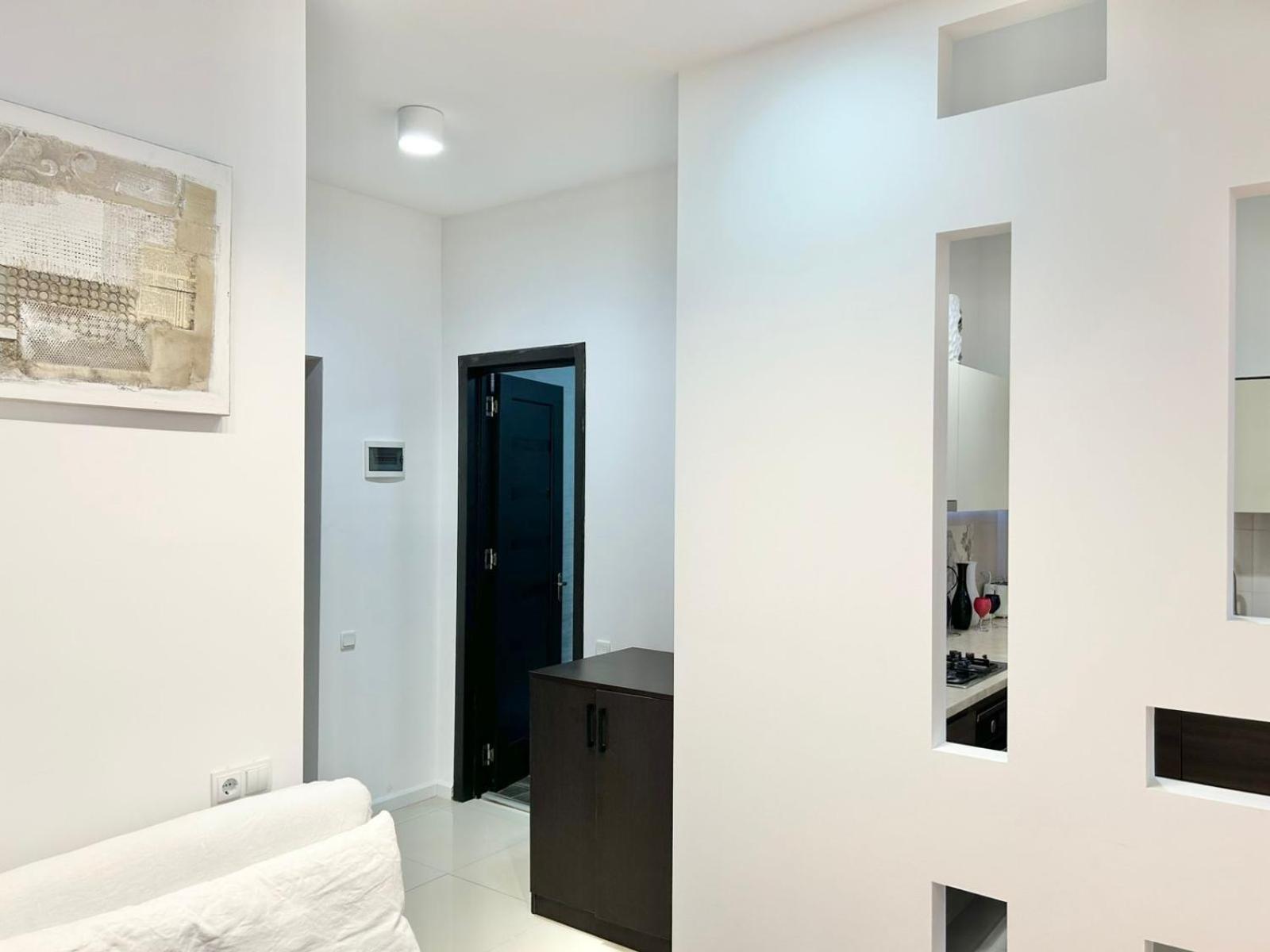 City Center - Next To Holiday Inn -2Br Apartment Tbiliszi Kültér fotó